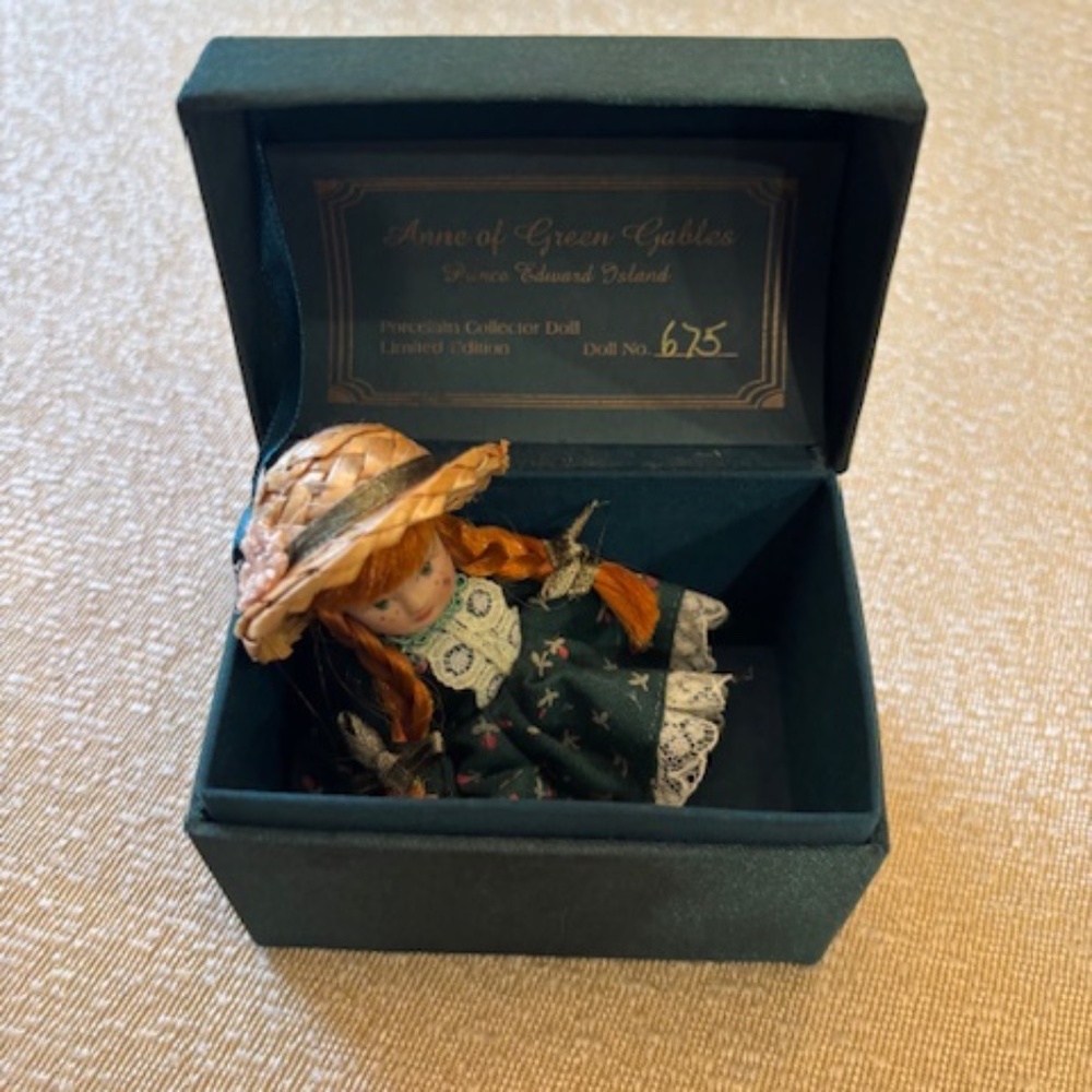Anne of Green Gables Porcelain Collector Doll - Limited Edition